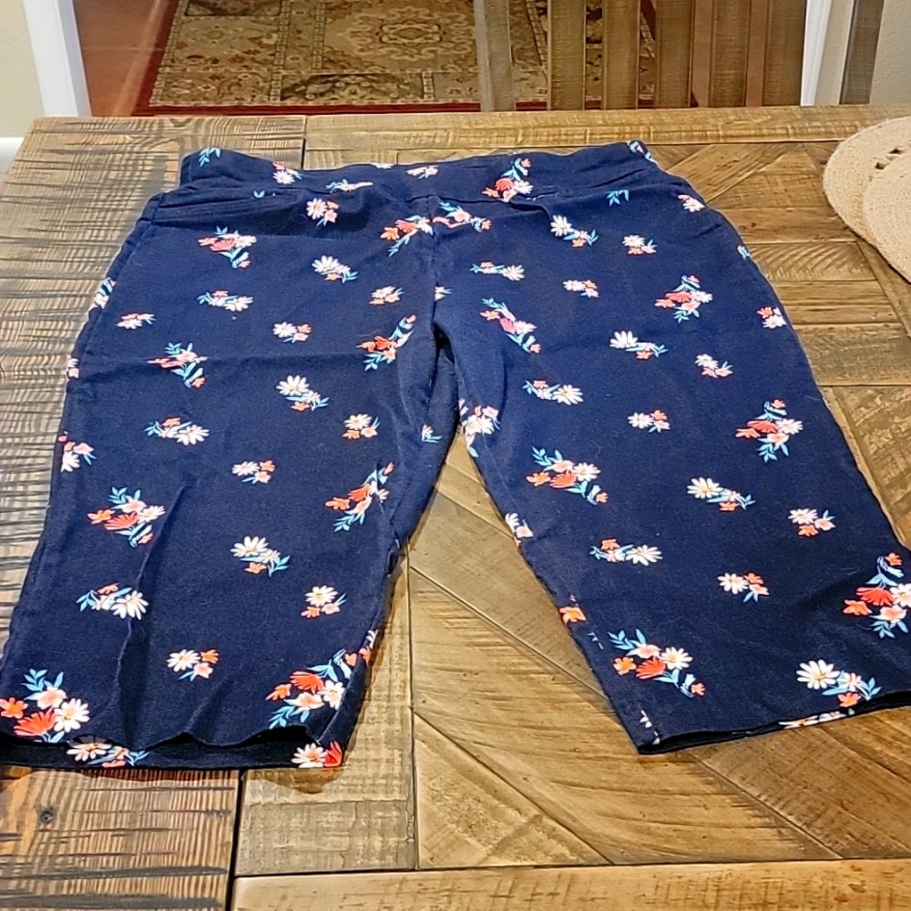 Floral denim capri, 16 Reg